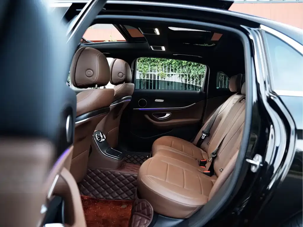 Mercedes-Benz E-Class 2021 из CN, фото 3