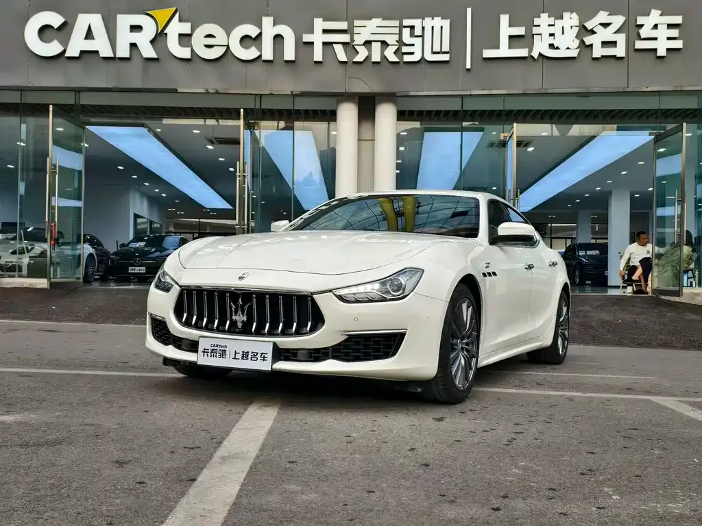 Maserati Ghibli