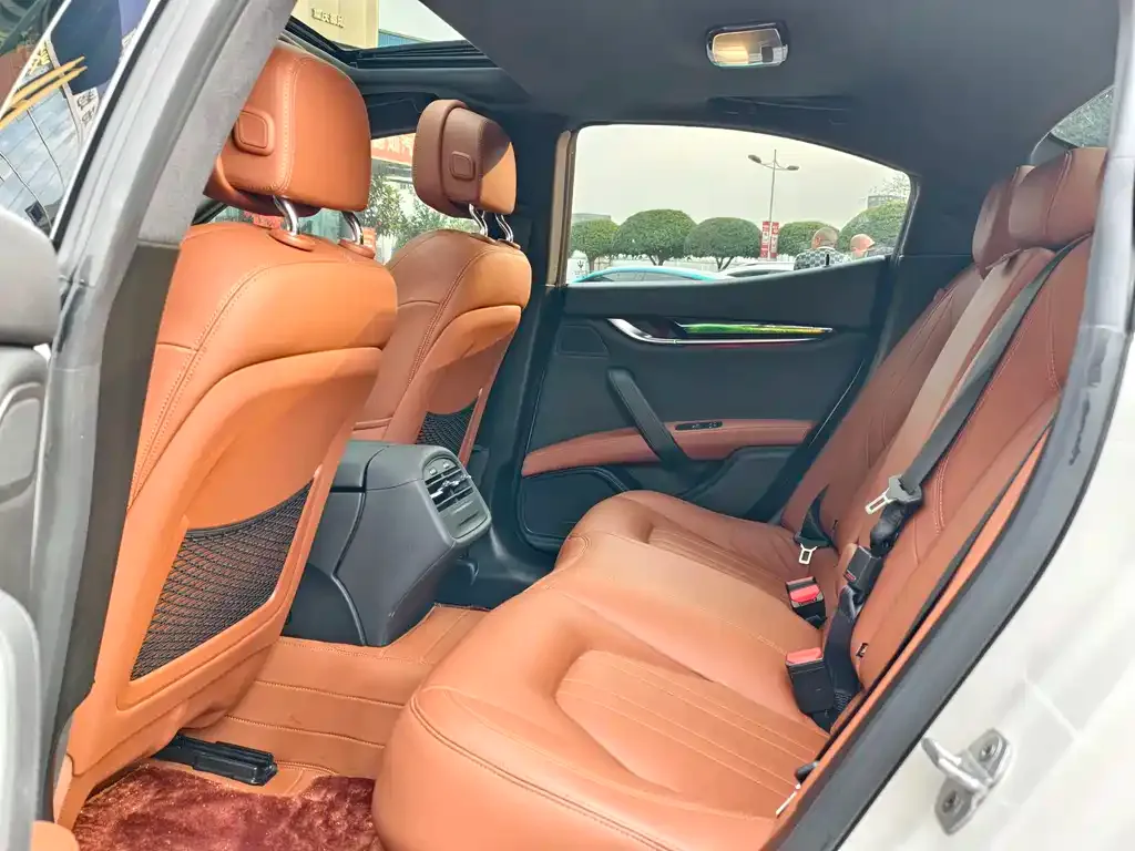 Maserati Ghibli 2023 из CN, фото 9