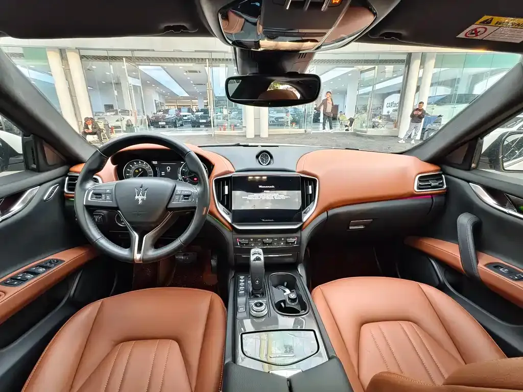 Maserati Ghibli 2023 из CN, фото 2