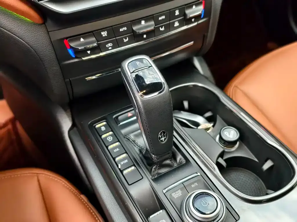 Maserati Ghibli 2023 из CN, фото 8