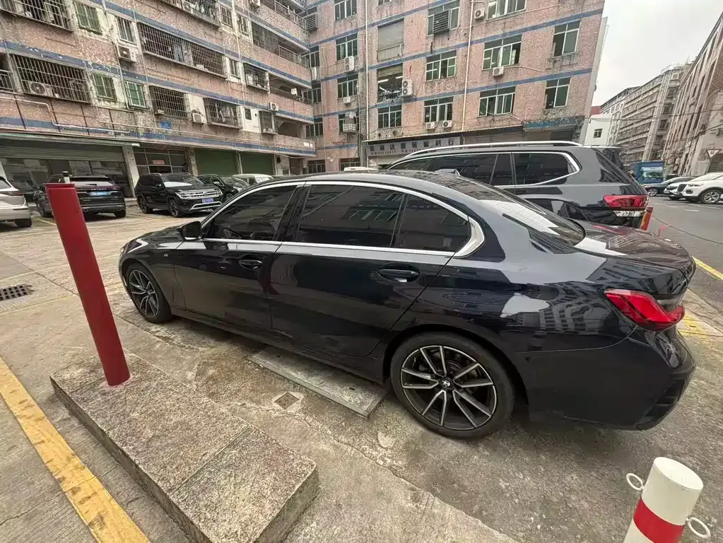BMW 3 Series 2025 из CN, фото 10