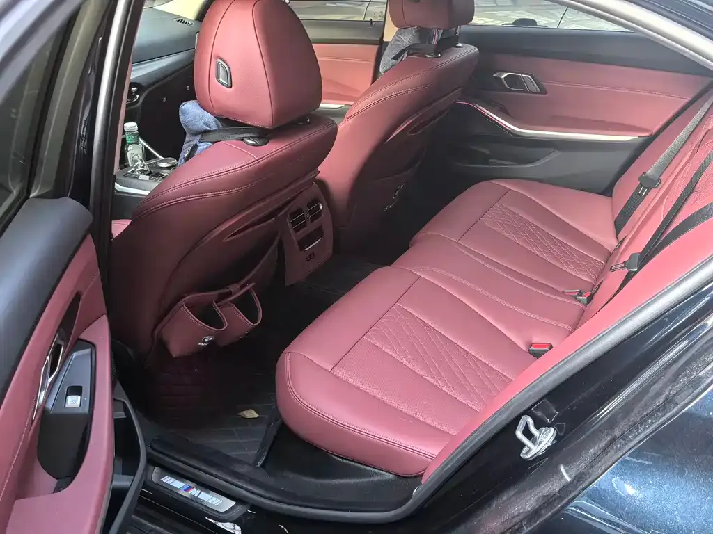 BMW 3 Series 2025 из CN, фото 8