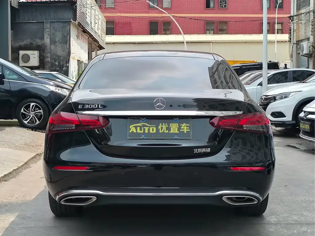 Mercedes-Benz E-Class 2023 из CN, фото 2