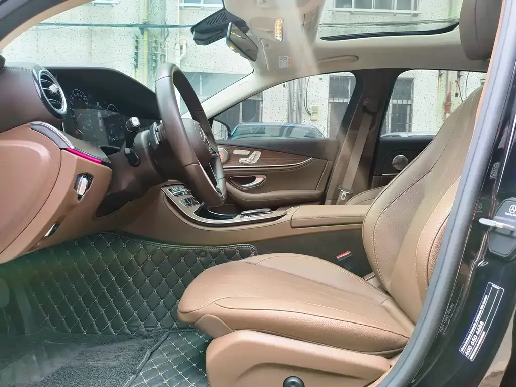 Mercedes-Benz E-Class 2023 из CN, фото 6