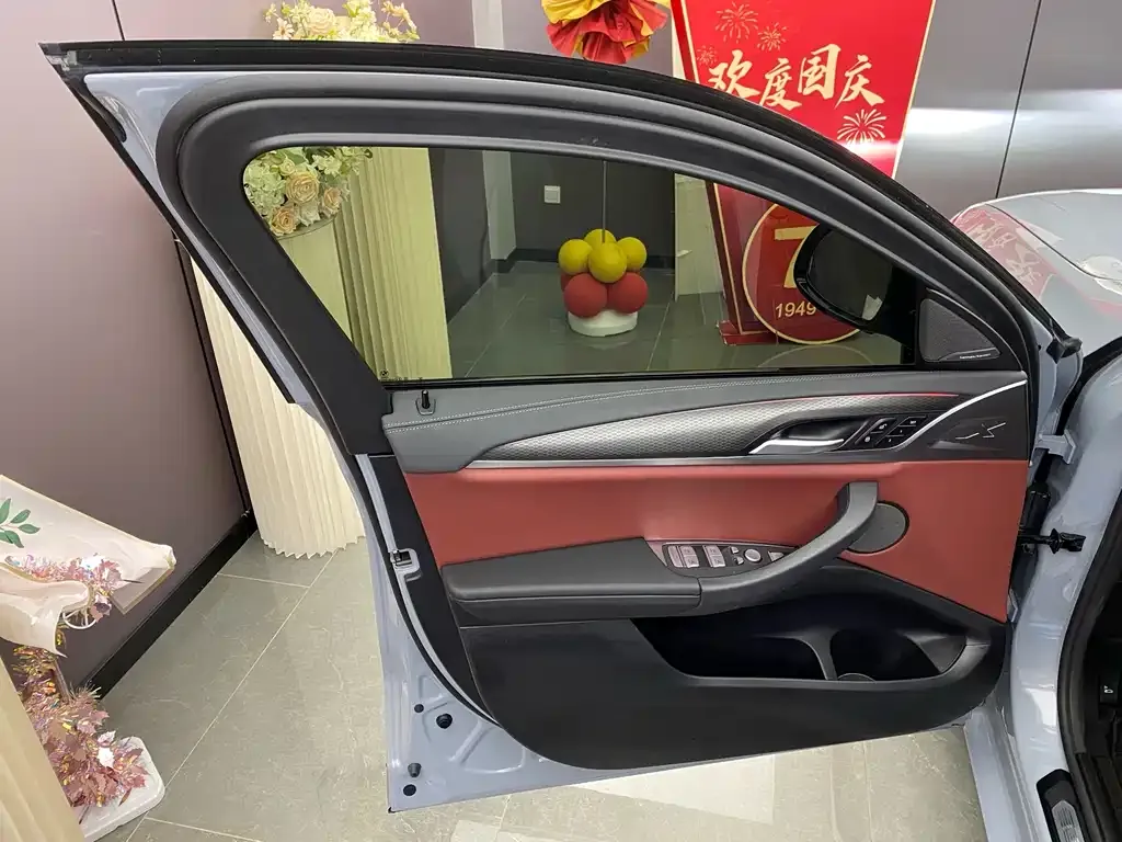 BMW X4 2024 из CN, фото 8
