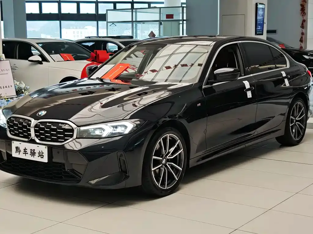 BMW 3 Series 2023 из CN, фото 1