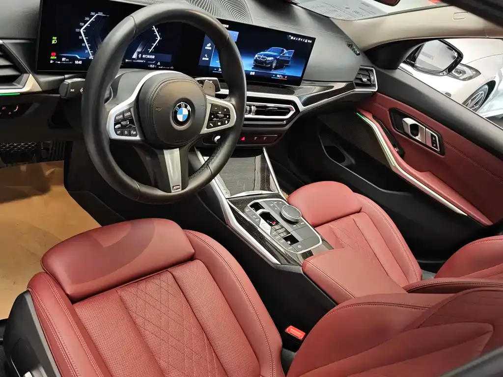 BMW 3 Series 2023 из CN, фото 6