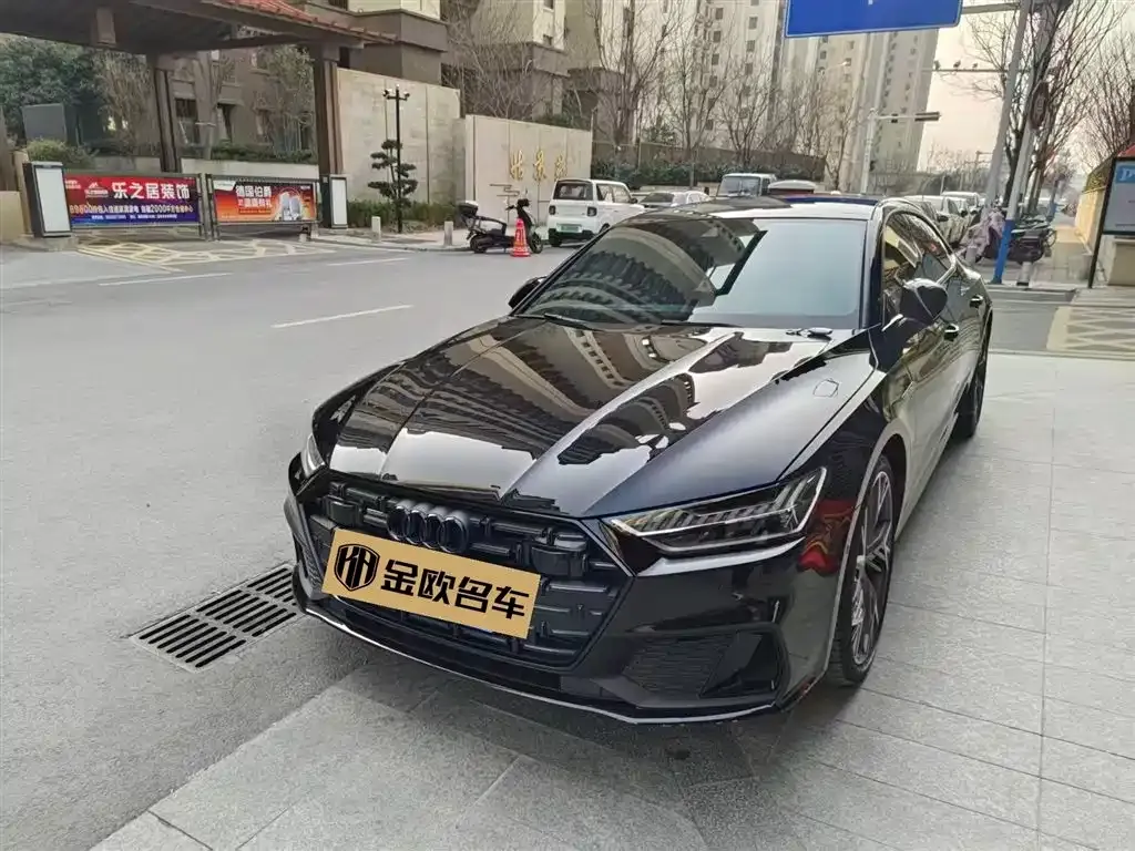 Audi A7L 2023 из CN, фото 1