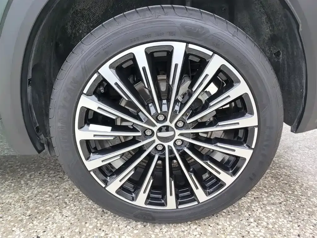 Geely Xingyue L 2024 из CN, фото 10