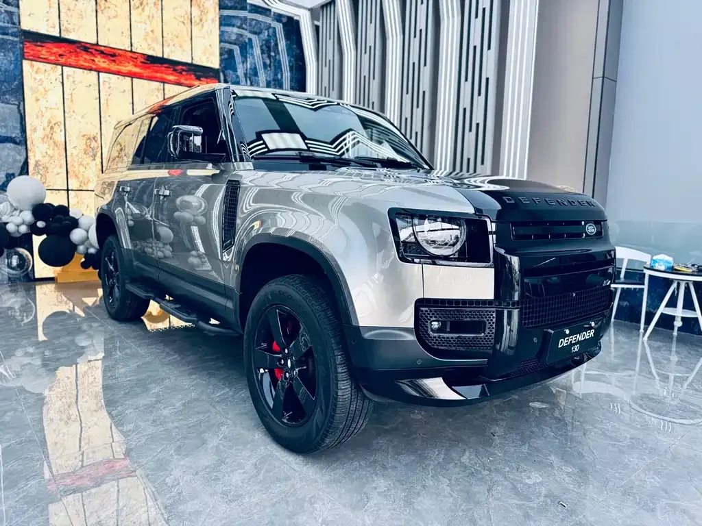 Land Rover Defender 2023 из CN, фото 8