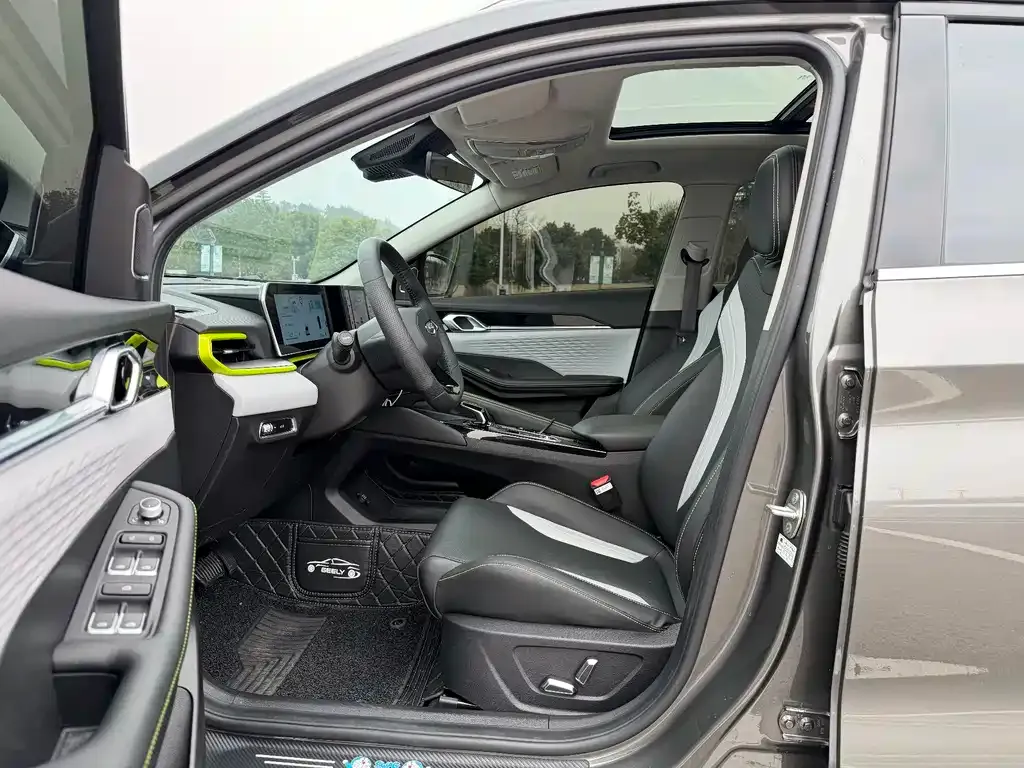 Geely Binyue 2022 из CN, фото 4