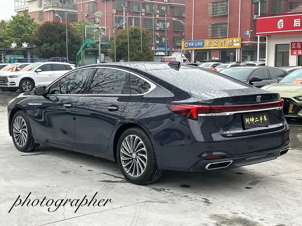 Buick LaCrosse 2023 из CN, фото 5