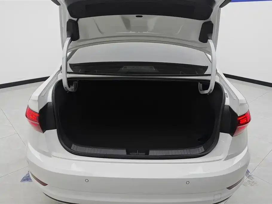 Volkswagen Sagitar 2022 из CN, фото 10