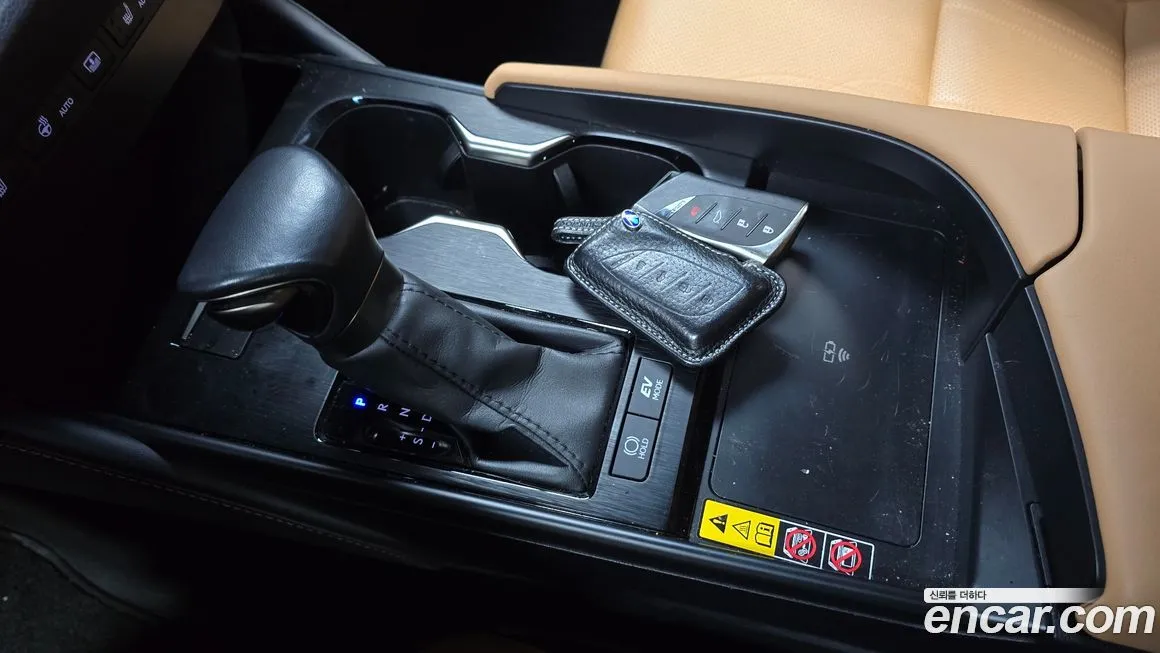 Lexus ES 2023 из KR, фото 5