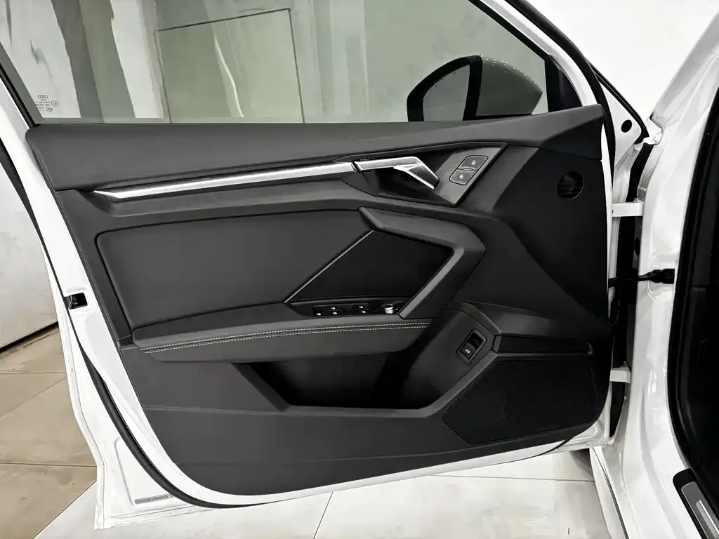 Audi A3 2022 из CN, фото 4