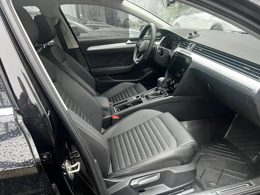 Volkswagen Magotan 2025 из CN, фото 4