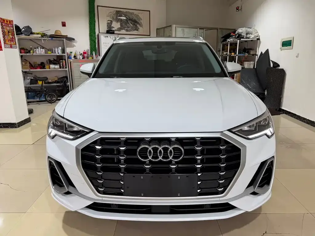 Audi Q3 2023 из CN, фото 7