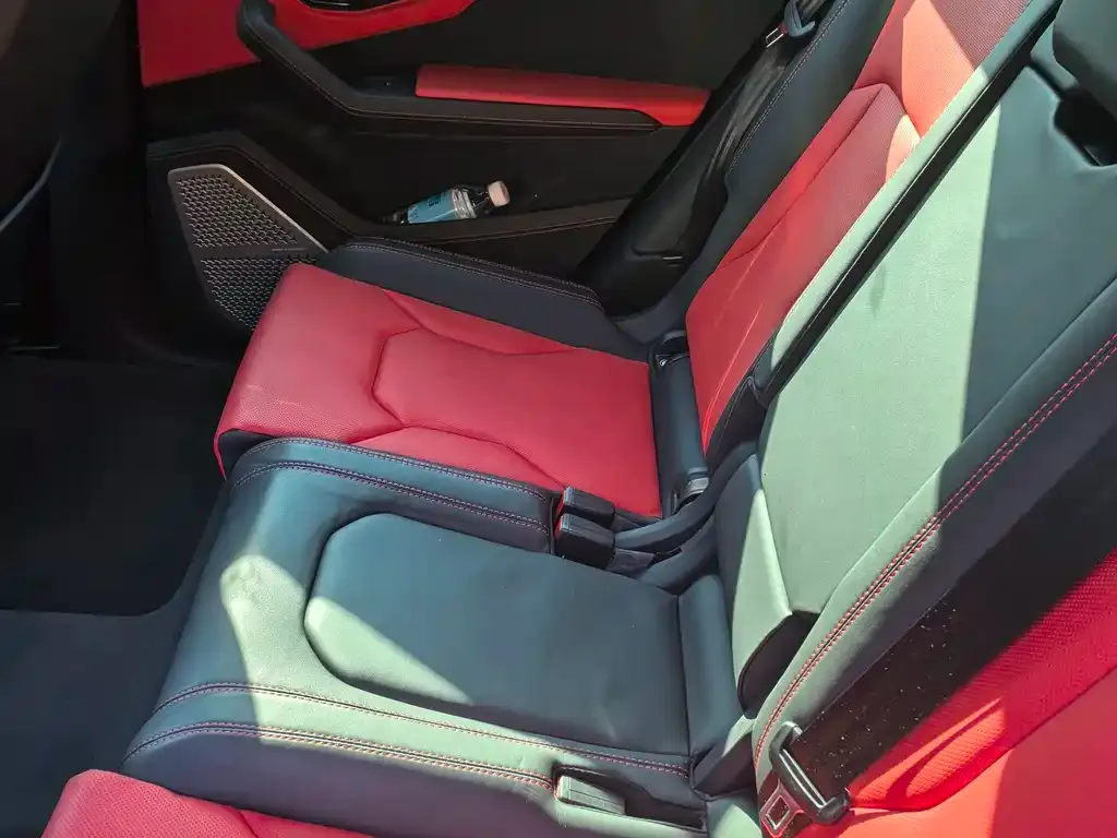 Lamborghini Urus 2022 из CN, фото 2