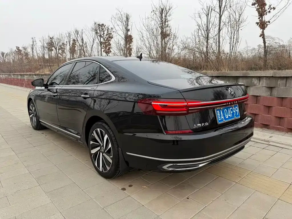 Volkswagen Passat 2022 из CN, фото 8