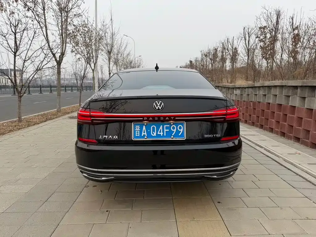Volkswagen Passat 2022 из CN, фото 3