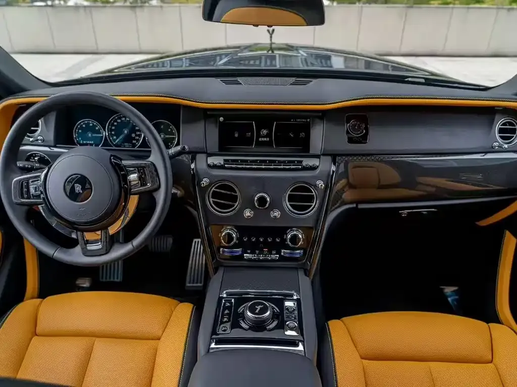 Rolls-Royce Cullinan 2021 из CN, фото 5