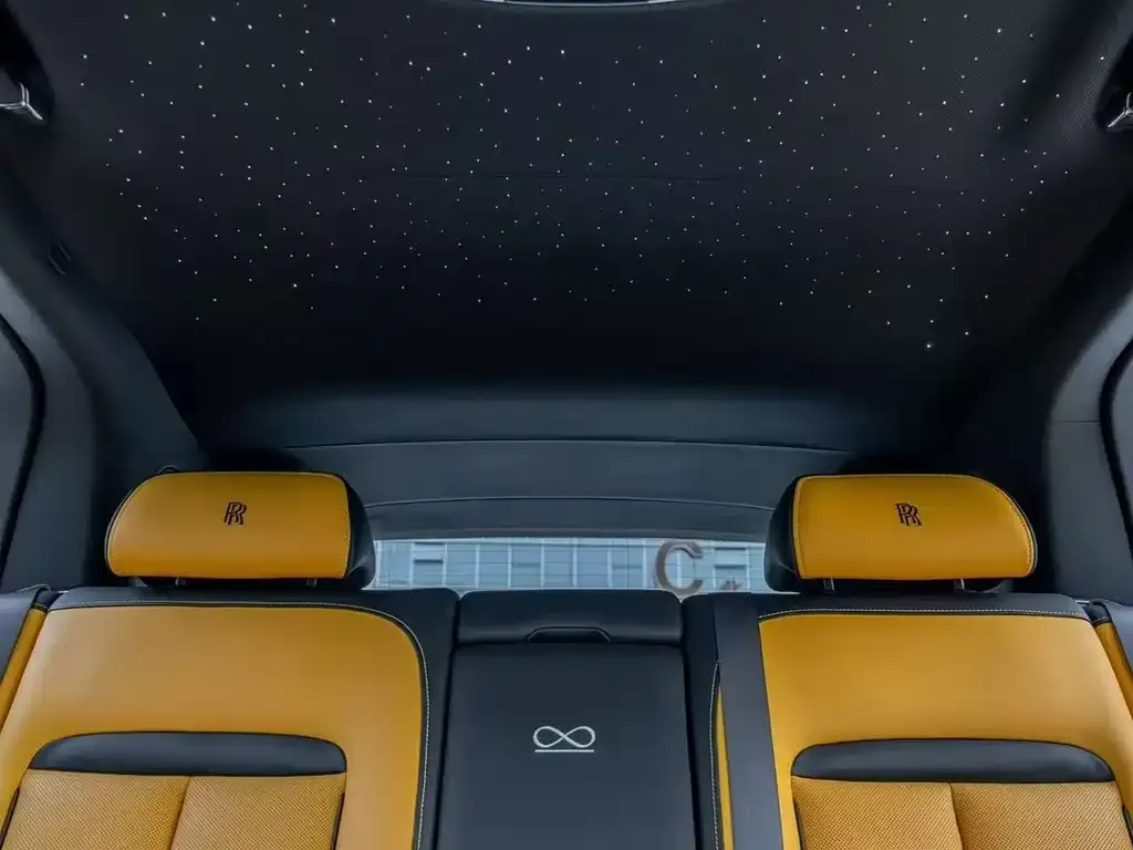 Rolls-Royce Cullinan 2021 из CN, фото 2