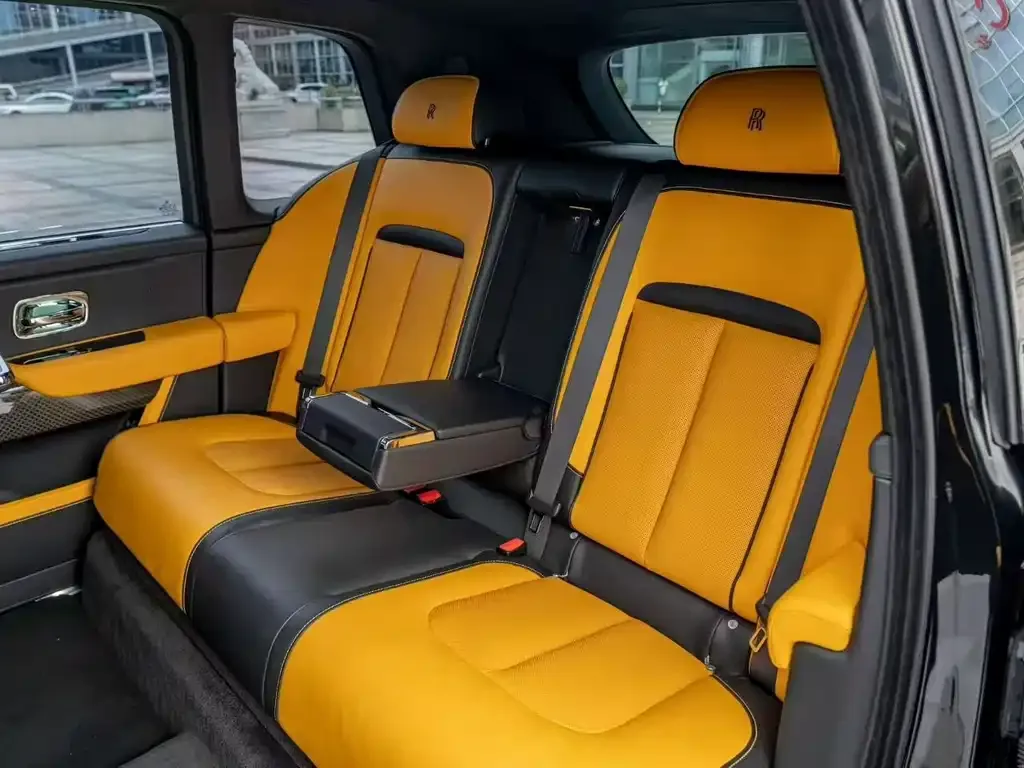 Rolls-Royce Cullinan 2021 из CN, фото 3