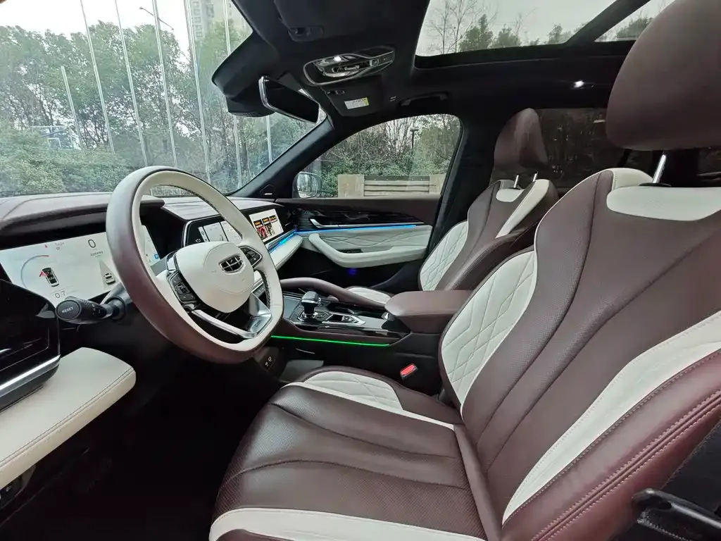 Geely Xingyue L 2022 из CN, фото 4