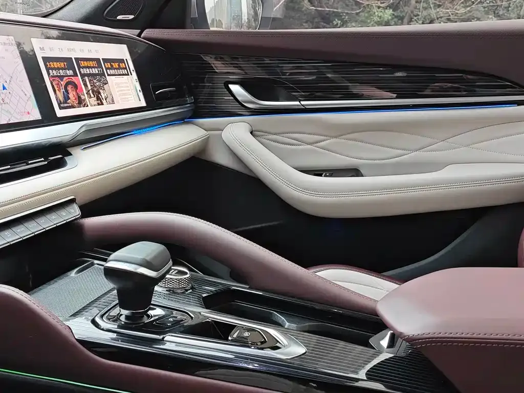 Geely Xingyue L 2022 из CN, фото 5