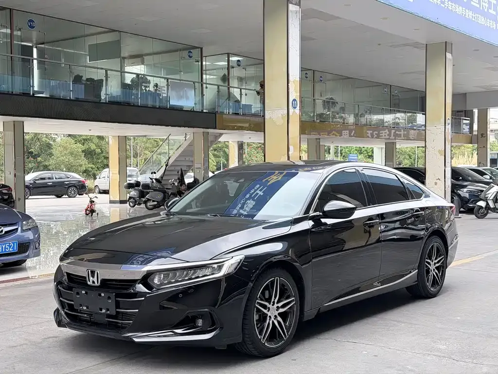 Honda Accord 2023 из CN, фото 1