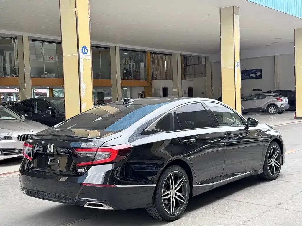 Honda Accord 2023 из CN, фото 4