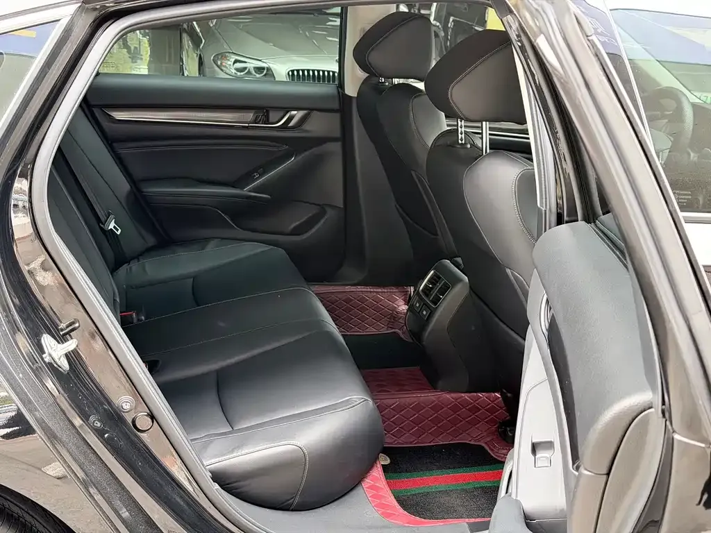 Honda Accord 2023 из CN, фото 9