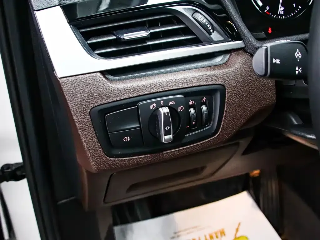 BMW X1 2022 из CN, фото 10