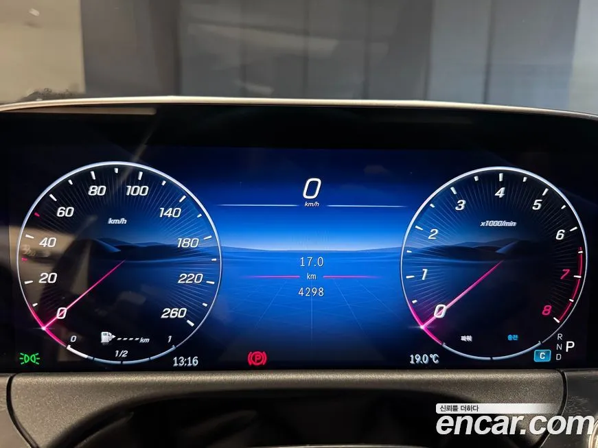 Mercedes-Benz E-Class 2026 из KR, фото 4