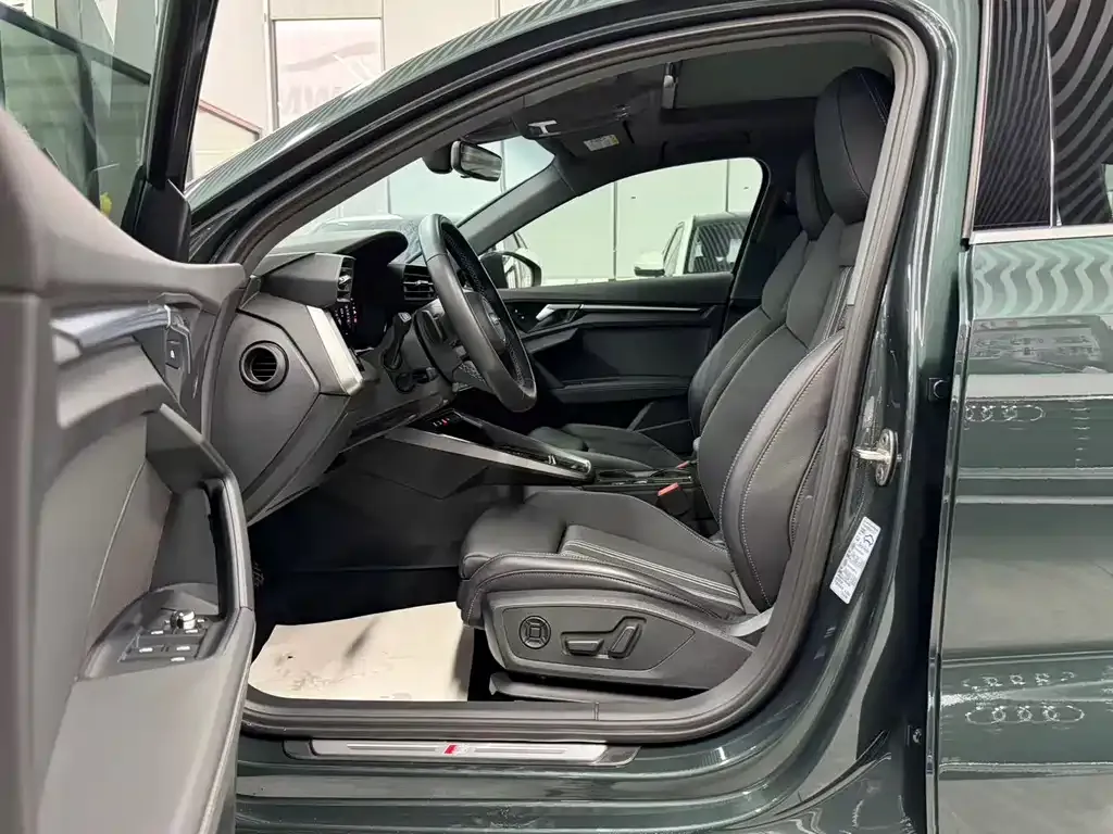 Audi A3 2022 из CN, фото 5