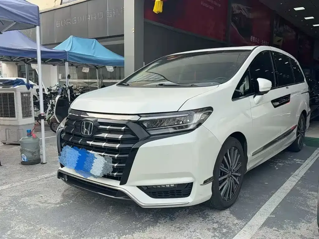 Honda Elysion 2022 из CN, фото 1