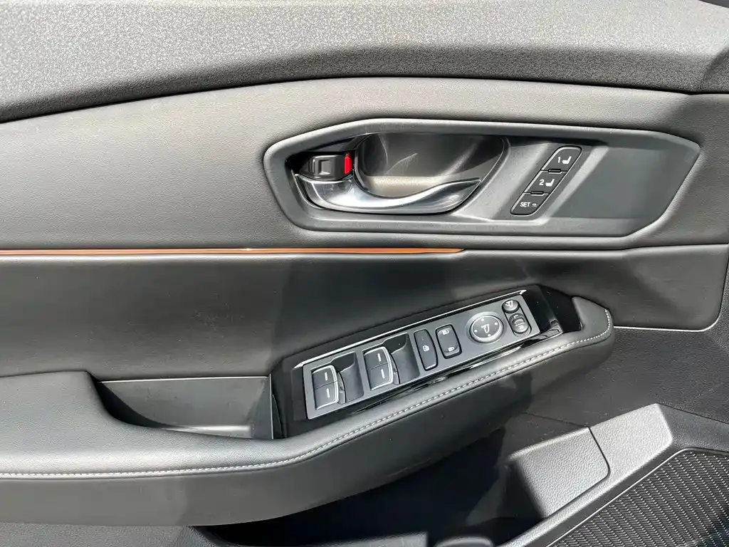 Honda Accord New Energy — фото 10