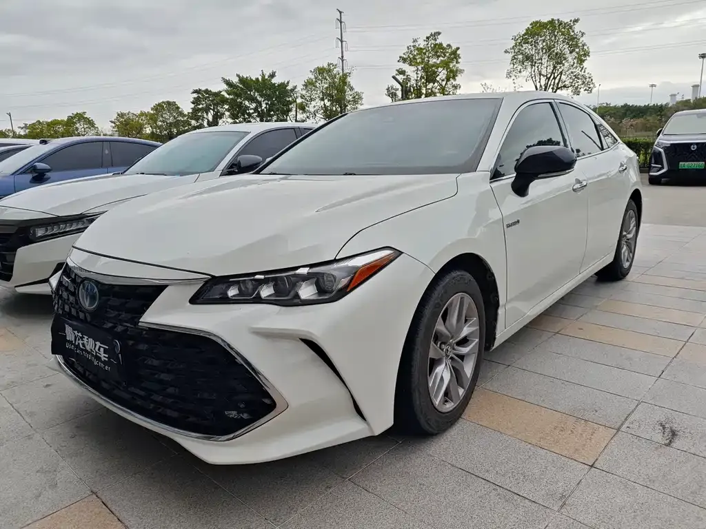Toyota Avalon 2021 из CN, фото 1