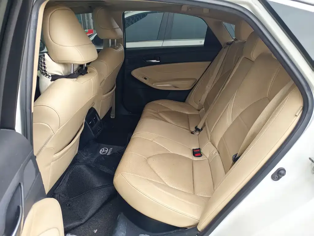 Toyota Avalon 2021 из CN, фото 3