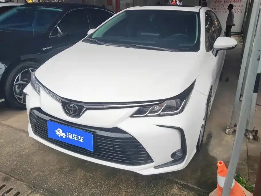 Toyota Corolla 2021 из CN, фото 1
