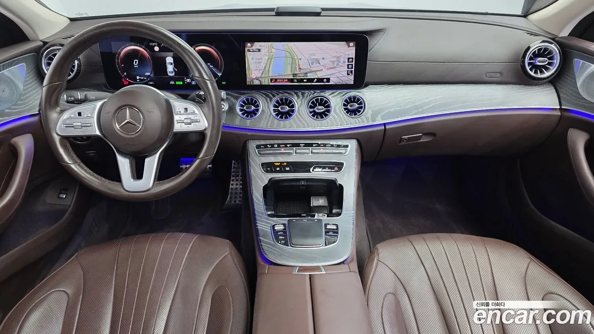 Mercedes-Benz CLS-Class — фото 10