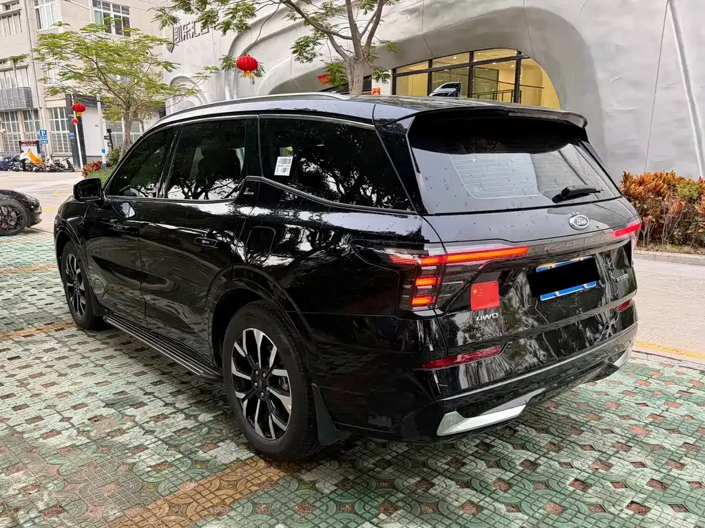 Ford Edge — фото 4