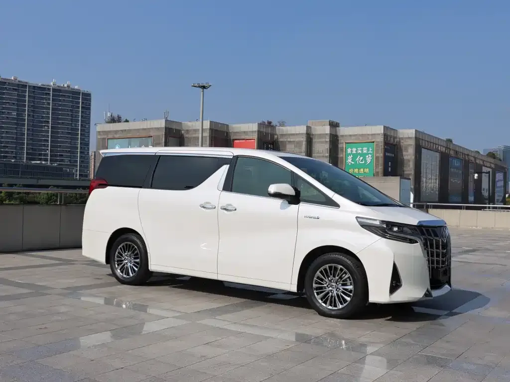 Toyota Alphard 2022 из CN, фото 7