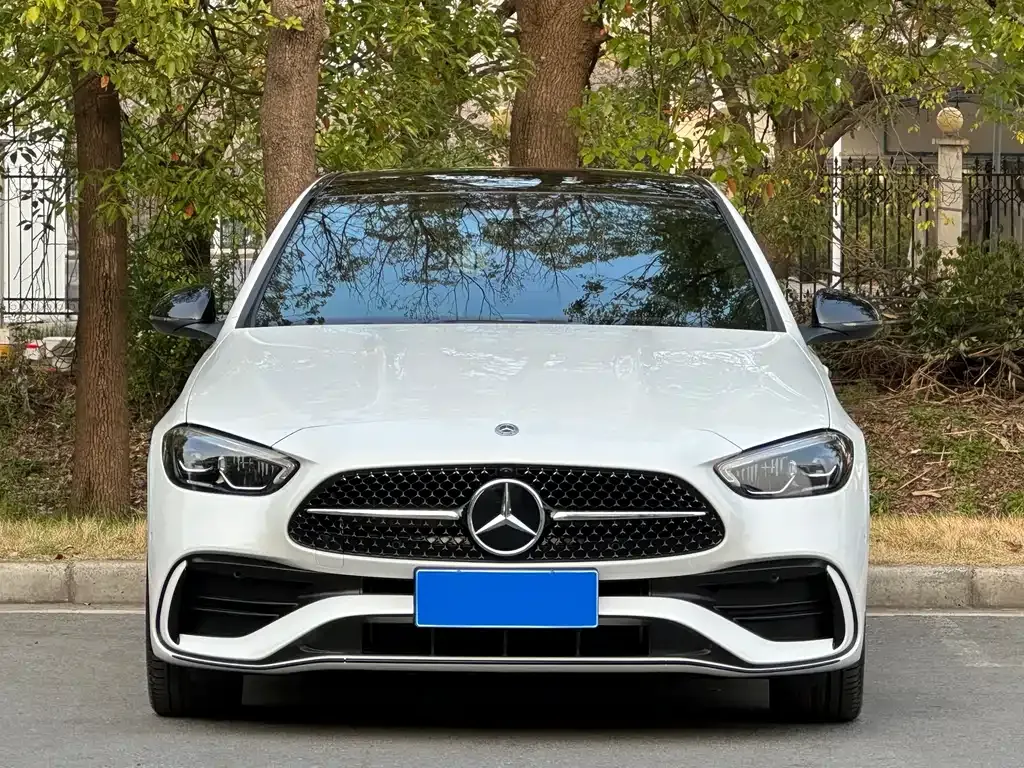 Mercedes-Benz C-Class — фото 10