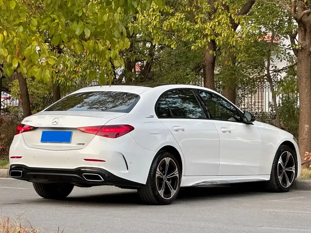 Mercedes-Benz C-Class — фото 8