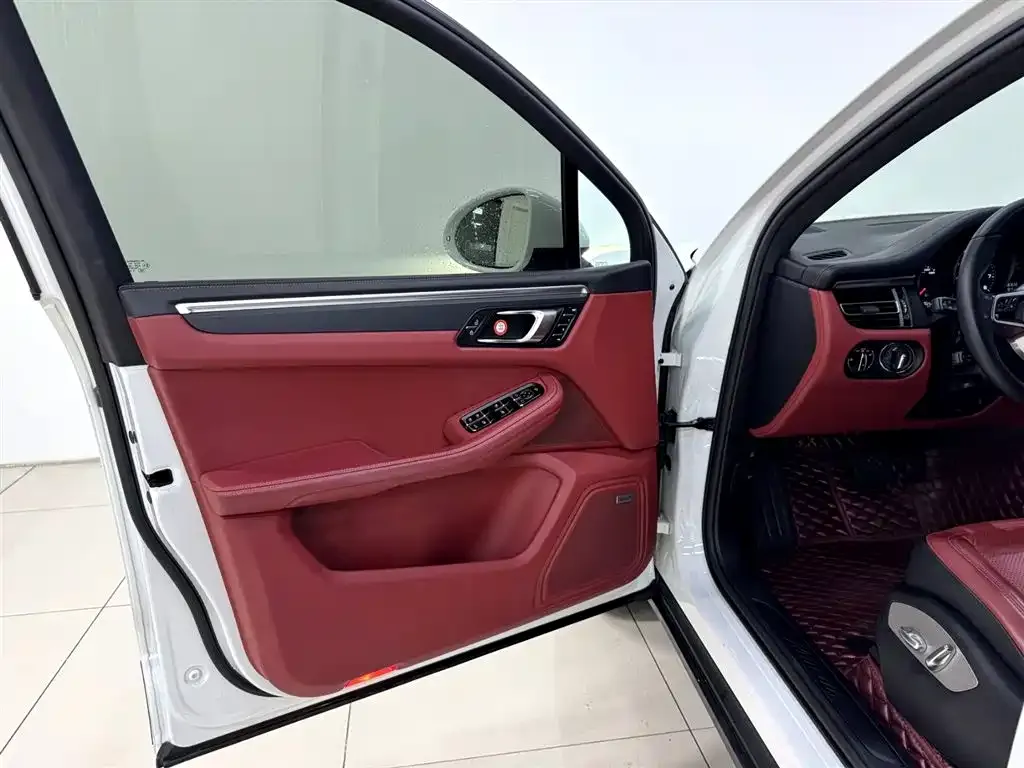 Porsche Macan 2021 из CN, фото 7