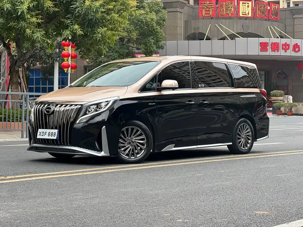 GAC Motor Trumpchi M8 — фото 1