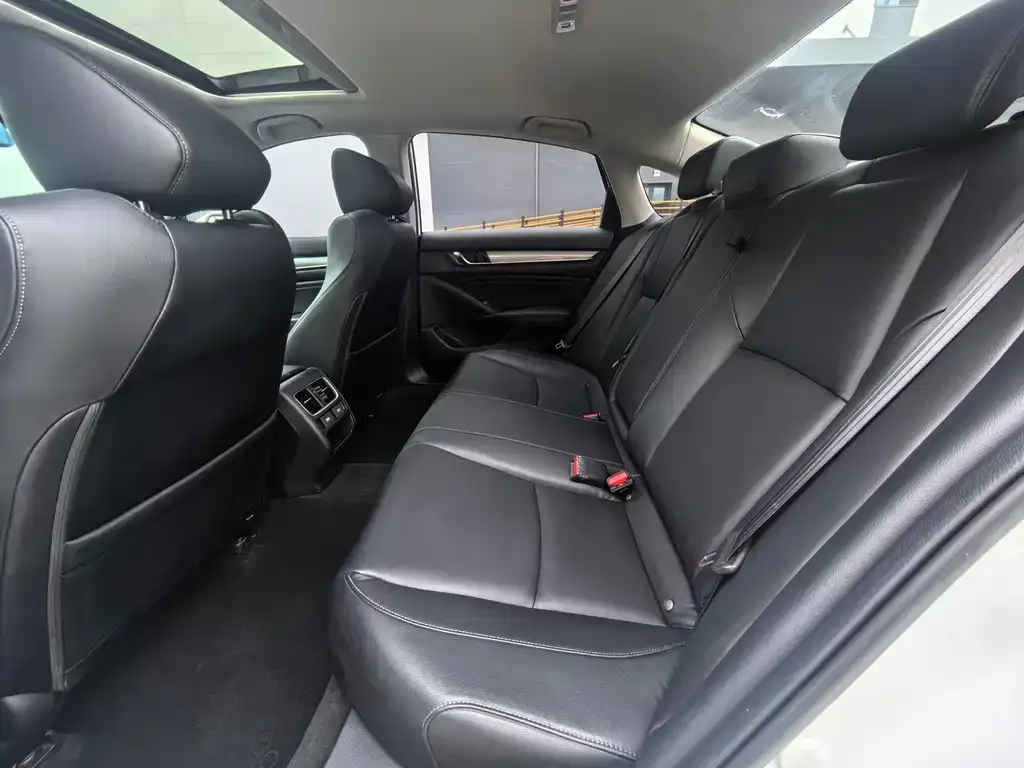 Honda Accord 2022 из CN, фото 3