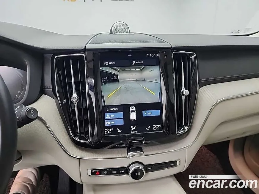 Volvo XC60 2021 из KR, фото 7